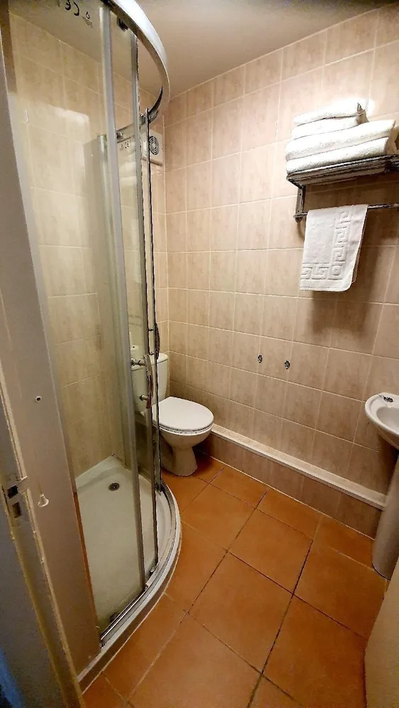 Standard, Double Bed, Rivelyn Hotel 7/7