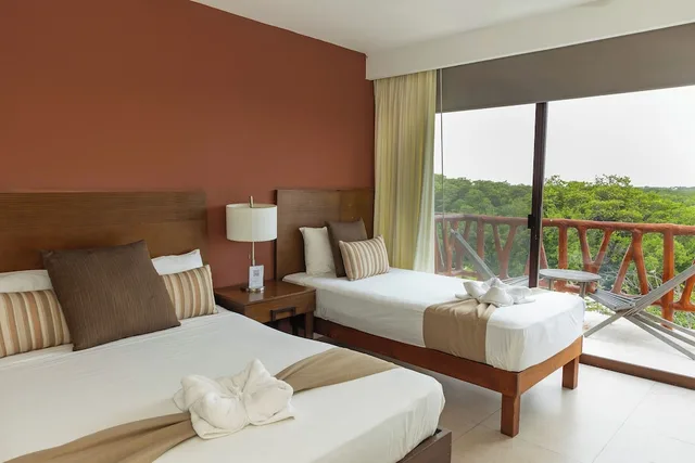 غرفة سوبيريور ثلاثية بسرير كوين وسرير فردي، Koox Quinto Sole Boutique Hotel 3/6