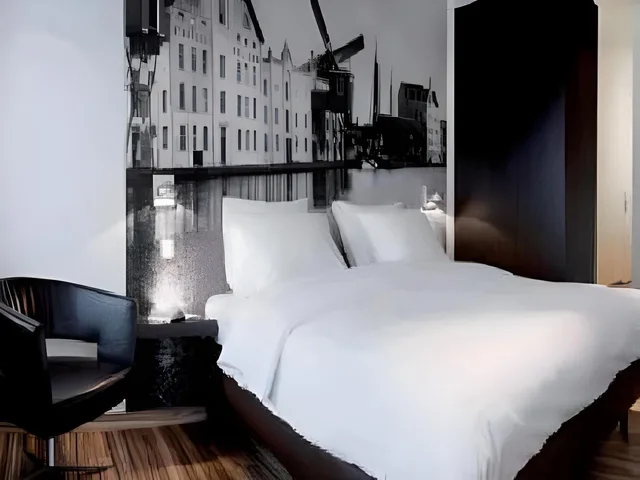 Factory, Design, Superior, King Bed، Inntel Hotel Amsterdam Zaandam 2/2