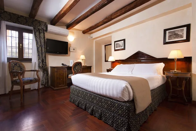 غرفة سوبيريور بسرير مزدوج، Hotel Teatro Pace 3/9