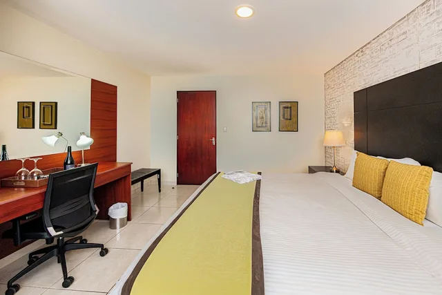 غرفة تنفيذية بسرير كينج، Adriatika Hotel Boutique 3/8