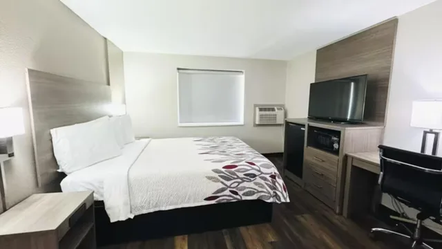 غرفة ديلوكس بسرير كوين، Sonesta Essential Ames 1/3