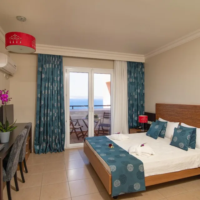 غرفة سوبيريور بإطلالة على البحر، Sunrise Resort 5/6