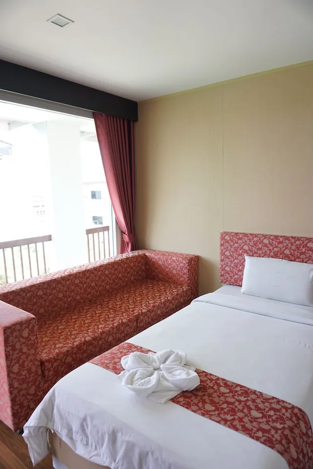 غرفة ديلوكس بسريرين منفصلين، Panatara Hotel 2/8