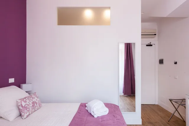 Room, Double and Twin Beds, Casa 901 2/8