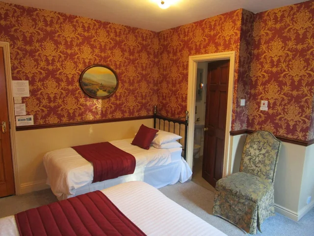غرفة عائلية بسرير كينج وسرير فردي، Brookfield B&B Guest House 2/6