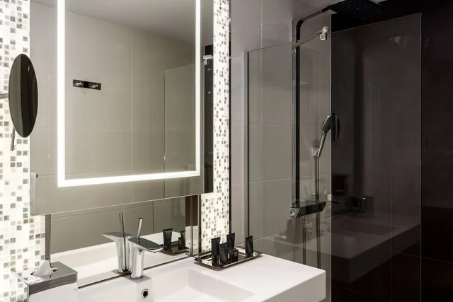 Deluxe, Twin Beds, Ac Hotel Paris Porte Maillot 5/5