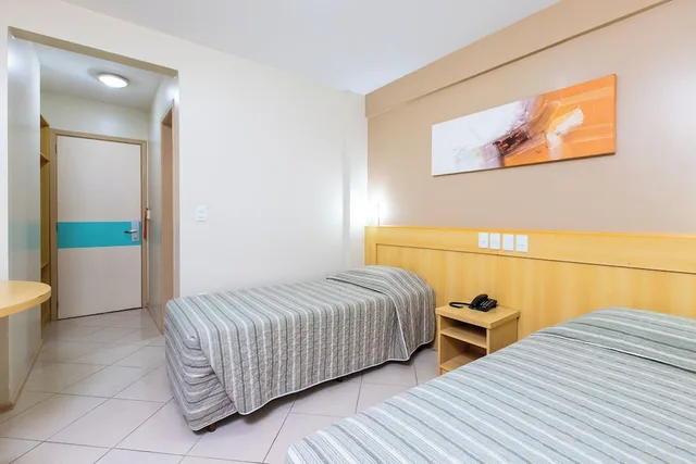 غرفة قياسية بسريرين منفصلين، Hotel Express São Leopoldo 3/8
