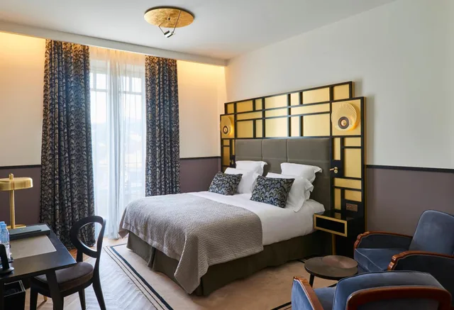 Deluxe, Hotel Les Roches Blanches 3/9