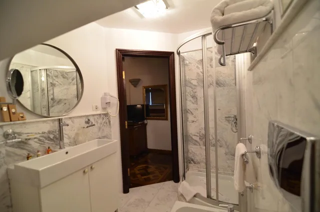 غرفة قياسية بسرير مزدوج، Scala Boutique Hotel 8/8