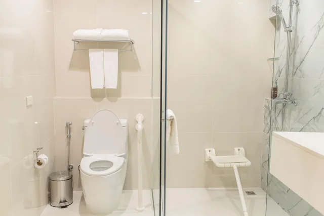 Two Bedroom Family Suites، Alix Bangkok Hotel 6/11