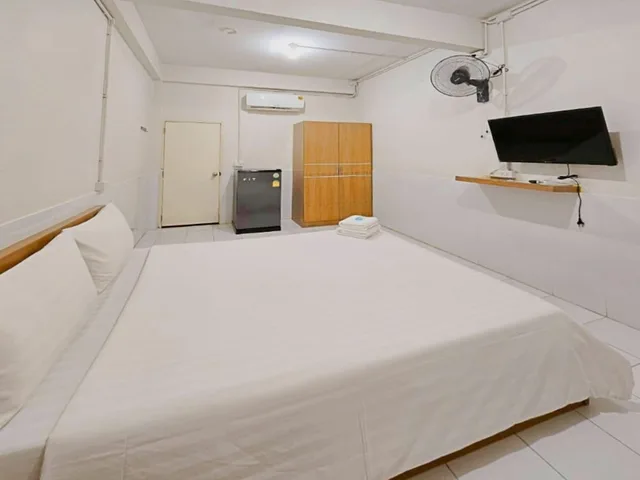 غرفة قياسية بسرير كينج بإطلالة على المدينة، Ze Residence Ram Intra 4/10
