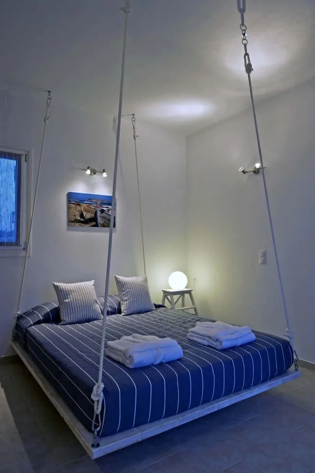 فيلا بسرير كينج وسرير كوين مع أريكة، BLUE MARE VILLAS 1/6