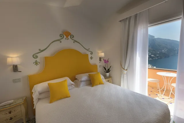 غرفة سوبيريور بسريرين منفصلين بإطلالة على البحر بشرفة، Hotel Conca d'Oro 2/10