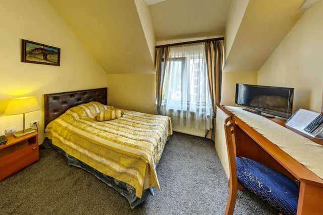 غرفة مفردة، Hotel Cheap 1/3