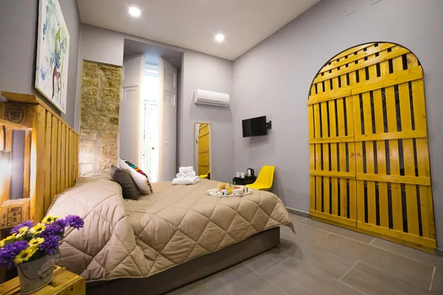 1 Bedroom, Classic, Double Bed, B&B Le 4 Stagioni Dante's Suites 9/10