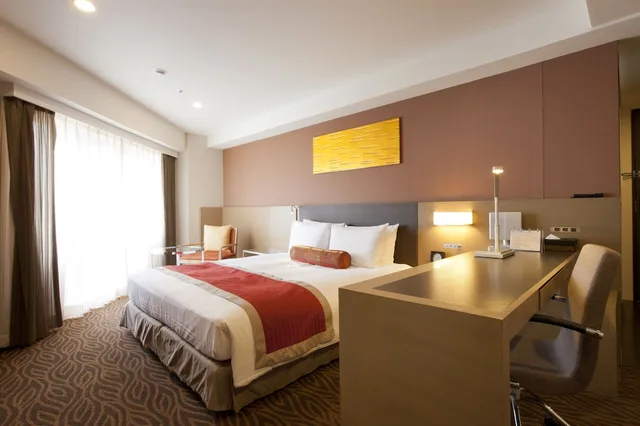 Room, Queen Bed, Corner, Hotel Sardonyx Tokyo 1/4