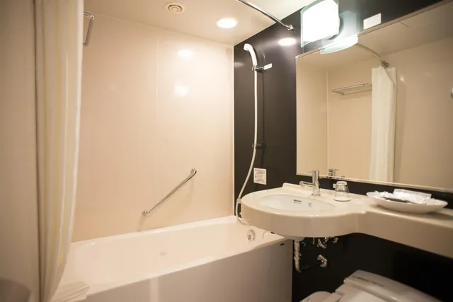 Room, Double Bed, Hotel The West Hills Mito 2/3