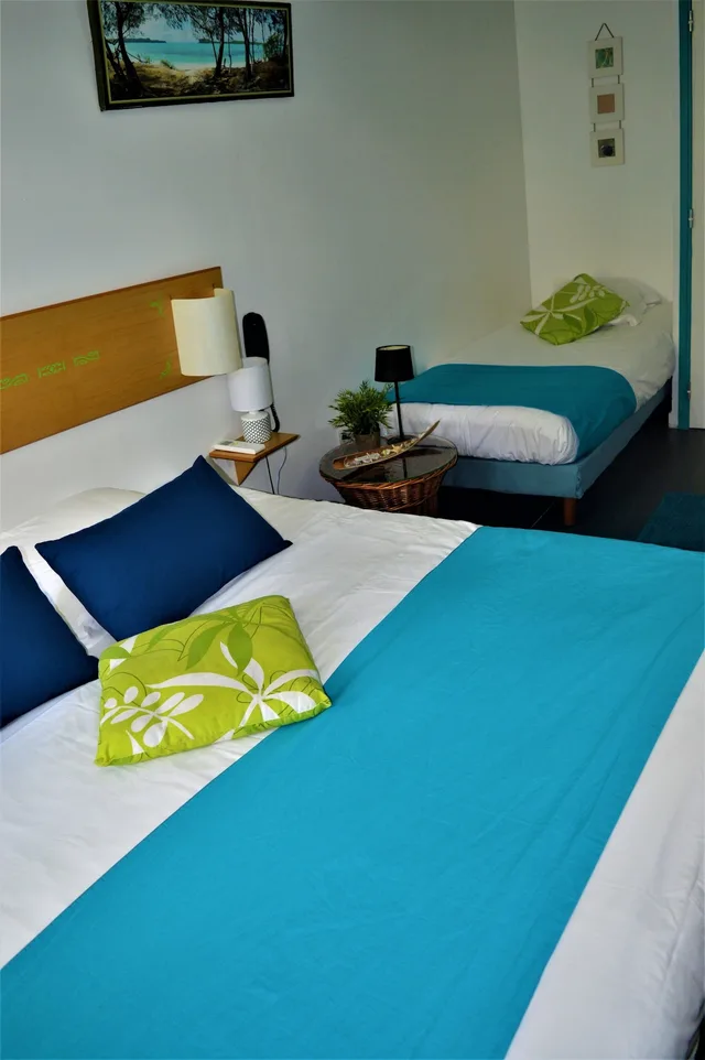 غرفة ثلاثية بسرير مزدوج وسرير فردي، CELENYA HOTEL 8/8