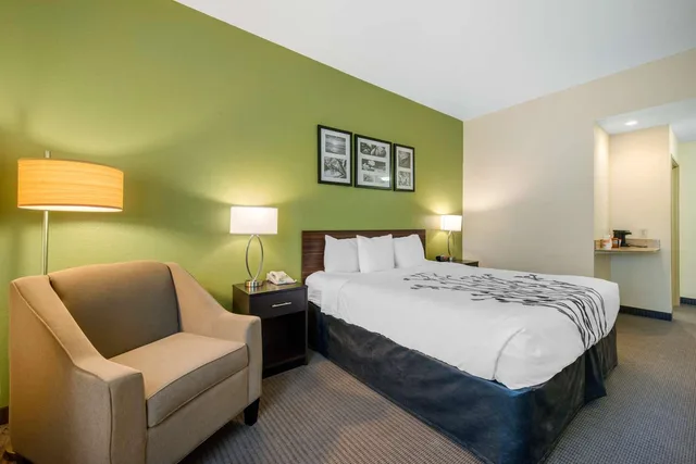 غرفة بسرير كينج لذوي الإعاقة، Sleep Inn & Suites Port Charlotte-Punta Gorda 2/2