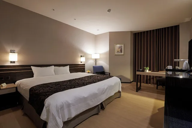 غرفة تنفيذية بسرير كينج، Sol Hotel 3/6