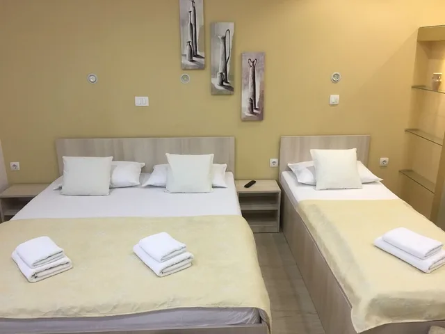 استوديو كومفورت بسرير كوين وسريرين منفصلين بإطلالة على النهر بشرفة، Guest House City Star 1/2