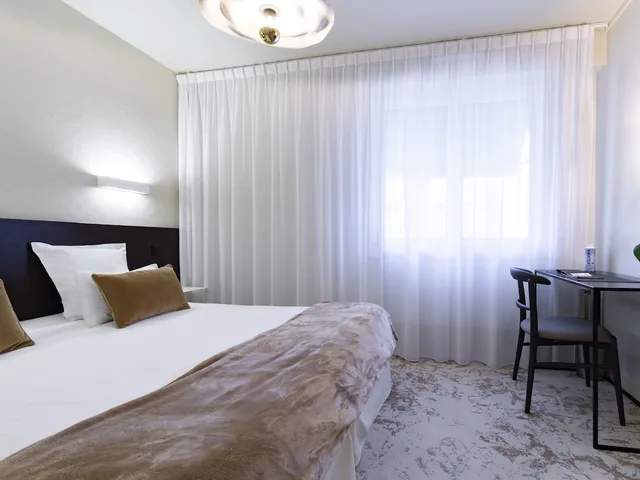 غرفة كومفورت بسرير مزدوج، CITOTEL LEOPOL 1/3