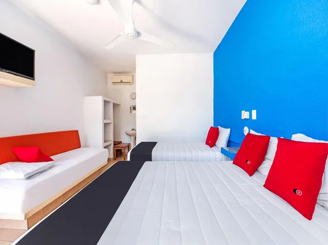 غرفة قياسية رباعية، Capital O Hotel El Mejicano Acapulco 1/10
