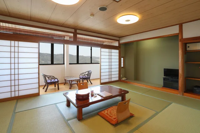 Japanese, 6 Futon Beds, Night View, Hotel Nagasaki 1/1