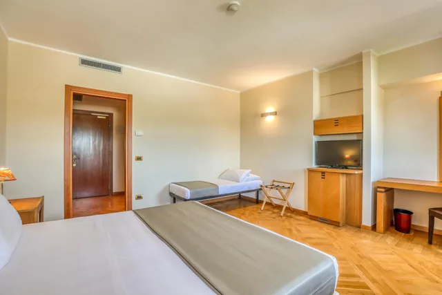 جناح عائلي ديلوكس، Hotel Penthouse 5/8