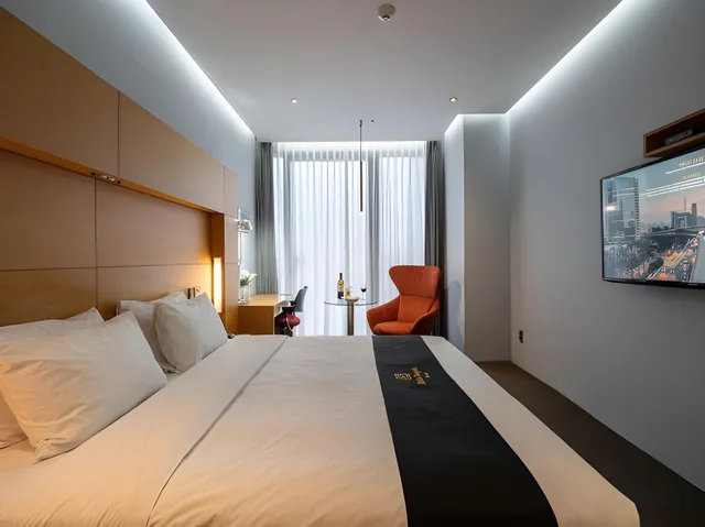 غرفة ديلوكس بسرير كوين، Eldis Regent Hotel 1/5