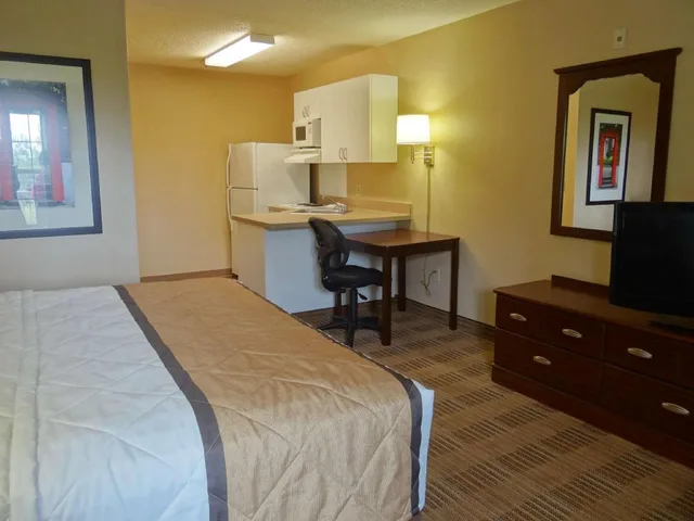 استوديو بسرير كينج لذوي الإعاقة، Studio 6 Suites Fresno North CA 5/10