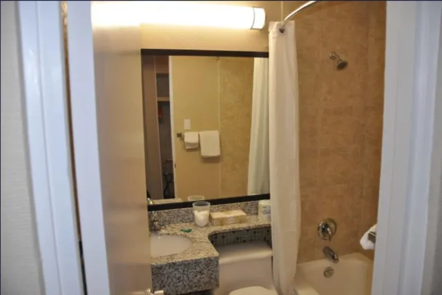 غرفة بسريرين كوين، Travelodge by Wyndham, North Battleford 6/6
