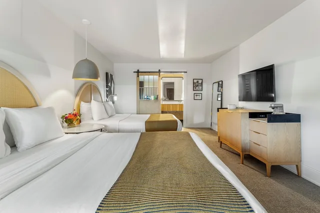 غرفة بسريرين كوين، Gulf Hills Hotel and Retreat on the Water 1/8