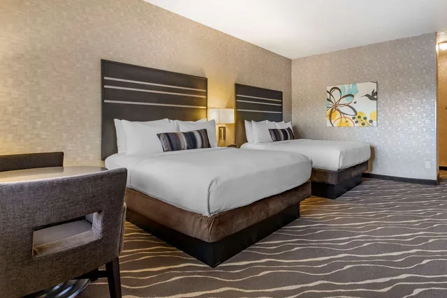 غرفة بسريرين كوين لذوي الإعاقة، Best Western Plus Park Place Inn - Mini Suites 2/8