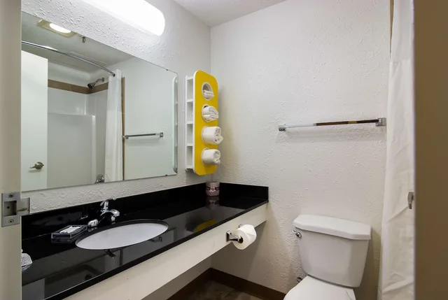 غرفة ديلوكس بسرير كوين، Motel6 Kerrobert, SK 8/10