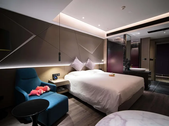 Deluxe, King Bed, Queen Bed, Mercure Tai'an Centre 5/6