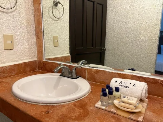 غرفة سوبيريور ثلاثية بسرير مزدوج وسريرين منفصلين، Suites Cancun Center 5/6