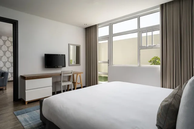 جناح بإطلالة على الجبل، Protea Hotel by Marriott Cape Town Sea Point 1/3