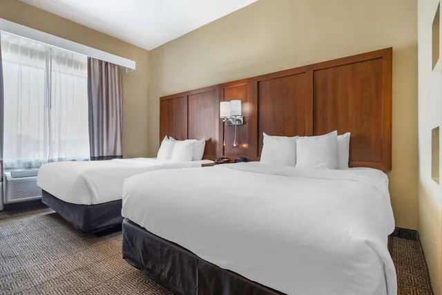 Suite, 2 Queen Beds, Sofa, Accessible, Comfort Suites Gallup East Route 66 and I-40 4/5