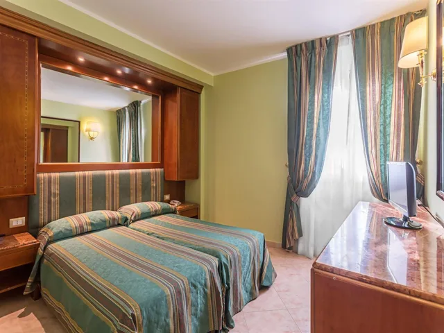 غرفة قياسية بسرير كينج، Raeli Hotel Siracusa 9/10