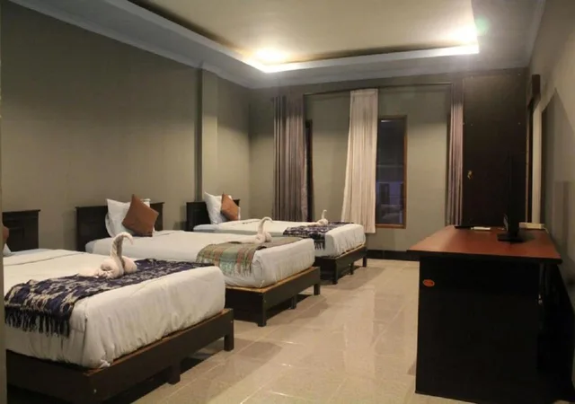 غرفة ثلاثية بإطلالة على البحر، Ridho Malik Hotel 7/10