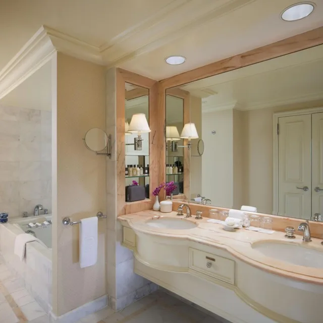 جناح سوبيريور، The Peninsula Beverly Hills 2/2