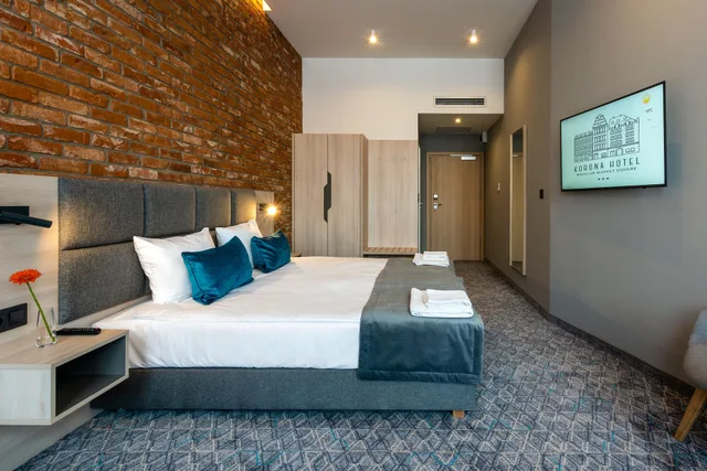 غرفة سوبيريور بسرير كوين، Korona Hotel Wroclaw Market Square 1/4