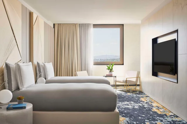 جناح بسرير مزدوج، Grand Hyatt Barcelona 5/6