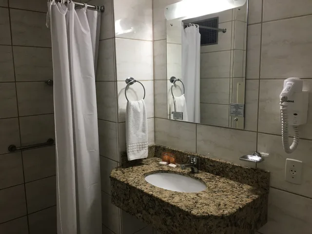 غرفة قياسية بسرير مزدوج، Hotel Embaixador 3/4