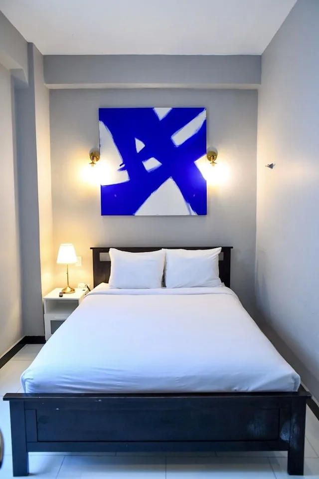 غرفة داخلية بسرير كوين، El Colonial - Adults Only 1/10