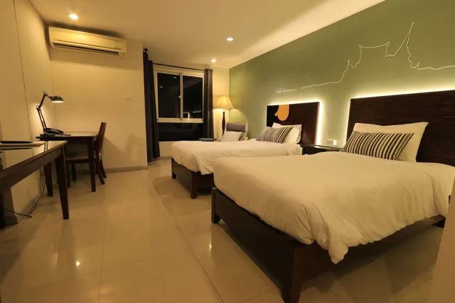 غرفة ديلوكس بسريرين منفصلين، The Royal Bee Apart Hotel 1/2
