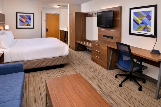 غرفة قياسية بسرير كوين، Holiday Inn Express Walnut Creek 2/5