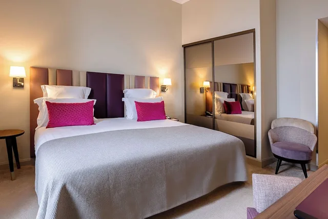 غرفة سوبيريور بإطلالة على البحر، Westminster Hotel and Spa Nice 10/10